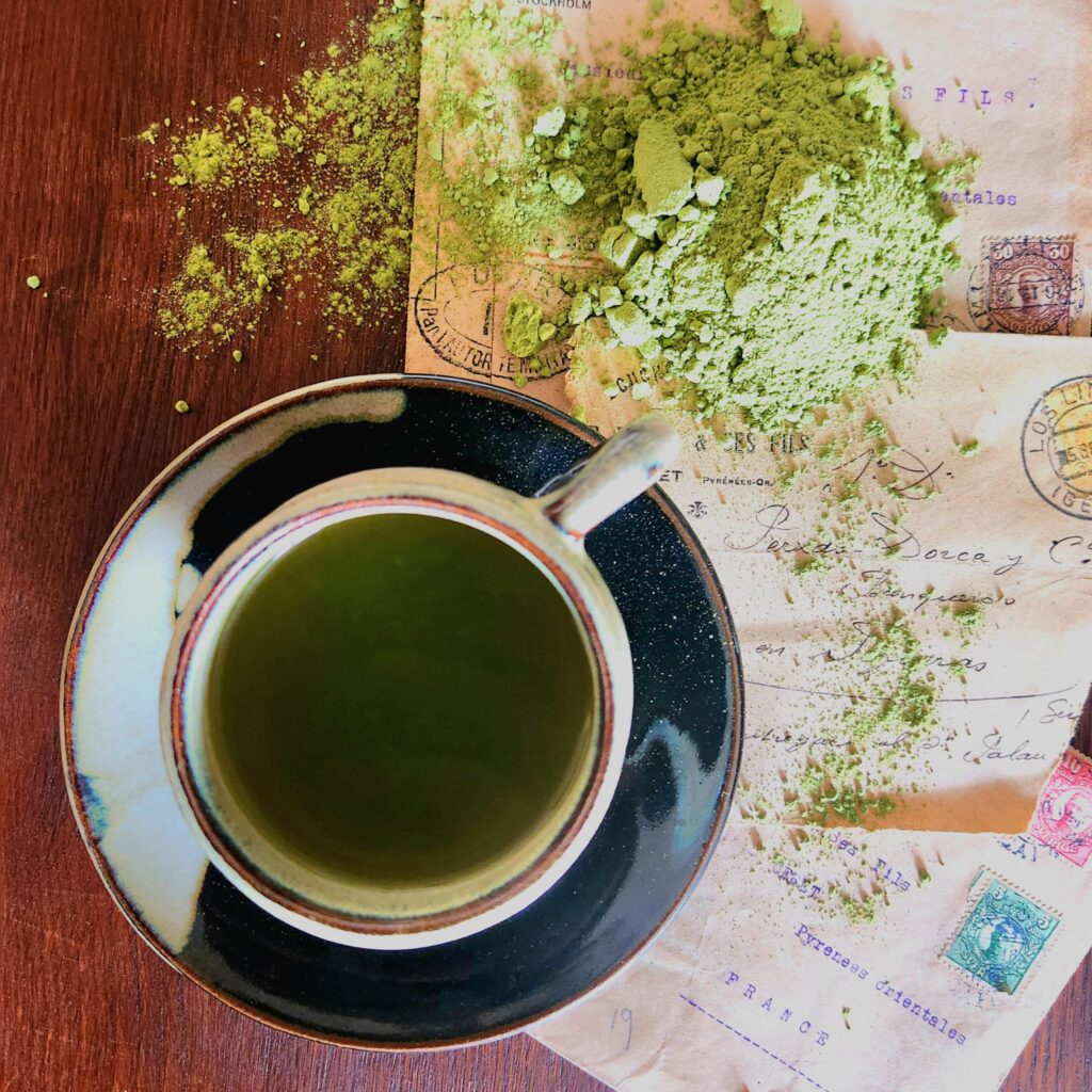 Matcha de Chanvre avec tasse