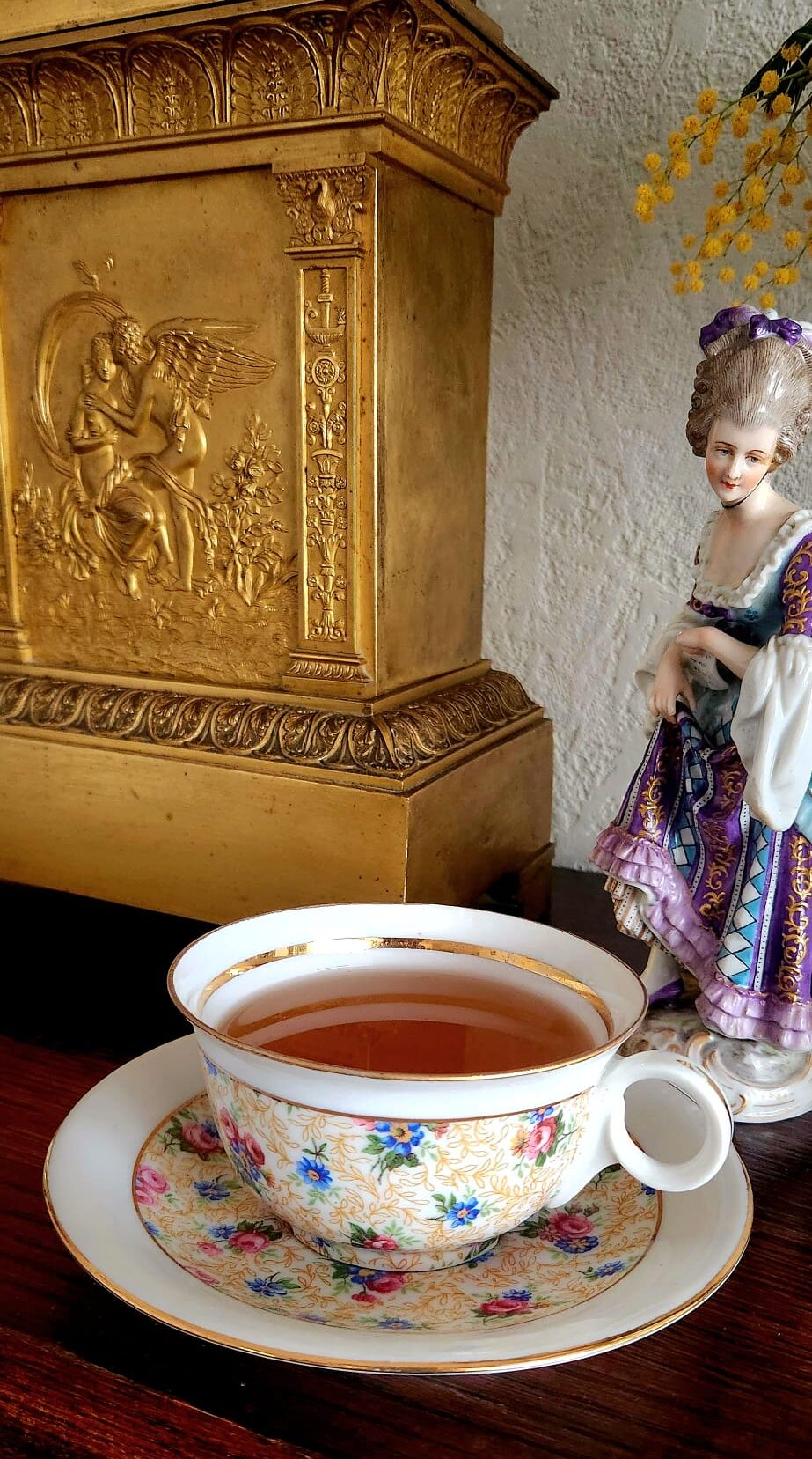 Tasse en porcelaine vintage — Antique Thé